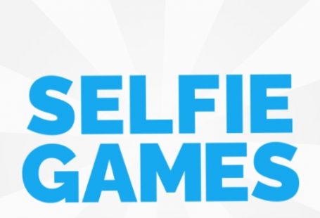 Selfie Games app